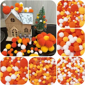 Pompons orange et jaunes de tailles mixtes pour bricolage et décorations créatives