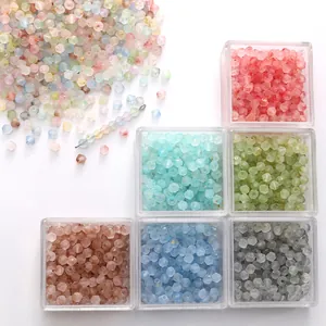 Perle di vetro smerigliato sfaccettato 4mm multicolore con foglia d'oro per gioielli