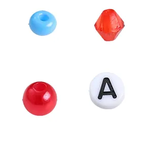 Kit de joyería DIY con cuentas de colores, vidrio facetado y perlas con letras blancas