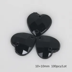Set van 10x10mm zwarte facet geslepen hartvormige acryl kralen met twee gaten voor naaien