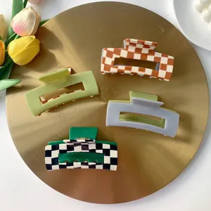 Acetate Checkered Pattern Hair Claw Clip Large Square Geometric Shark Clip Elegant Contrast Color Hair Accessories For Women