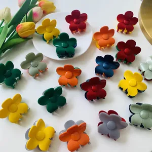 Korean Style Flower Hair Claw Clip For Women Acetate Five-Petal Floral Hairpin Sweet Multi-Color Splicing Hair Accessory