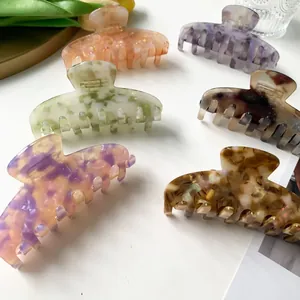 Lot de six pinces à cheveux en acétate de 9 cm aux motifs marbrés et écaille de tortue