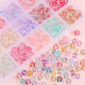 Set di perle di vetro da 8mm colorate in una scatola per la creazione di gioielli DIY