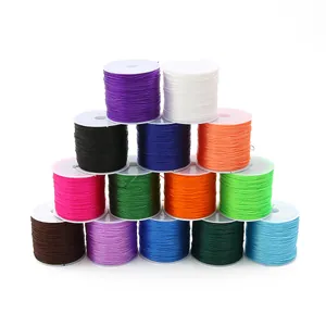 Set di 15 cordini elastici colorati per perline su rocchetti per creazione di gioielli fai-da-te