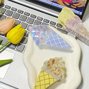Mollette per capelli a cono gelato estivo con motivi marmorizzati e glitter pastello