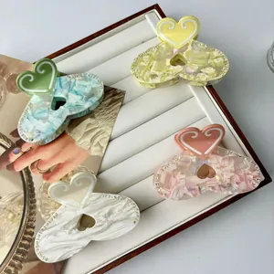 Elegant Heart Shaped Acetate Hair Claw For Women With Sparkling Rhinestone Marble Texture Shark Clip Fashion Hair Accessories