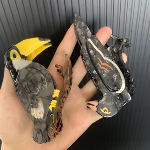 Creative Acetate Bird Hair Claw Clip Large Woodpecker Toucan Crow Shape Marble Pattern Hair Styling Accessory For Women