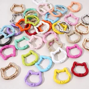 Colorful cat-shaped alloy snap hooks in diverse electroplated and painted finishes
