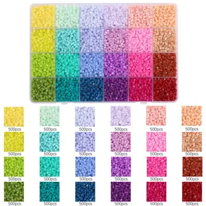 Strijkparels set met 24 kleuren en 500 stuks per kleur in transparante opbergdoos