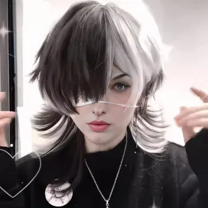 Perruque Courte Lisse Bicolore Noir Et Blanc Avec Frange Cosplay Anime Halloween Gothique Fibre Synthétique Résistante À La Chaleur