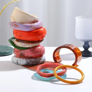 Retro Resin Acrylic Bangle Bracelet For Women Marble Tortoiseshell Pattern Wide Chunky Open Cuff C-Shaped Fashion Jewelry