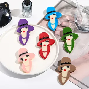 Retro Elegant Acrylic Female Profile Brooch With Lace Hat Detail Vintage Fashion Lapel Pin For Women Dress Accessory