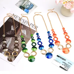 Bohemian Acryl Wasserwelle Runde Anhänger Halskette Geometrische Harz Gold Farbe Kette Schmuck Für Damen Party Urlaub