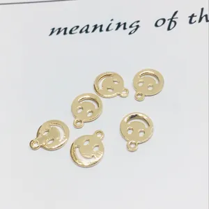 Macro di ciondoli a forma di faccina in oro 14k per la creazione di gioielli fai da te