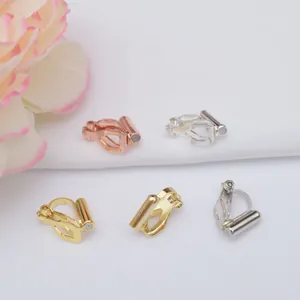 Convertidores de Pendientes de Clip de Cobre Ecológico Triángulo Oro Plata Oro Rosa Chapado para Orejas No Perforadas DIY Joyería
