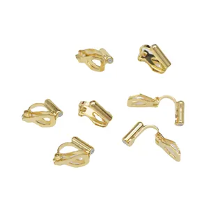 Clips de pendientes triangulares bañados en oro de 18k con almohadillas para joyería DIY