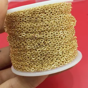 14k goldgefüllte flache O-Gliederkette auf weißer Spule für DIY-Schmuckherstellung