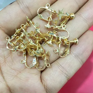 Goldene Stern-Schraubohrclips-Konverter für DIY-Schmuckherstellung ohne Ohrlöcher