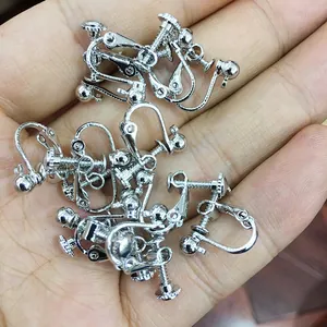 Convertitori per orecchini a clip con vite argentata e occhiello per creazione gioielli
