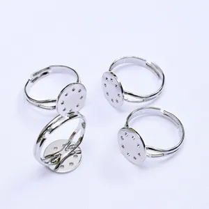Verstellbare silberne 14k vergoldete Ringrohlinge mit 12mm Siebplatte für DIY-Schmuckbau