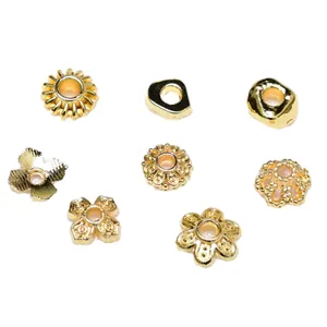 8 pezzi copriperla a fiore in oro 18K e distanziatori per creazione gioielli fai da te
