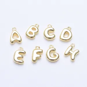 Set van 8 18K vergulde 3D bubble alfabet hangers A tot H voor DIY sieraden