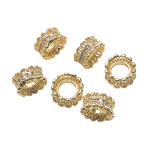 Perles d'espacement fleurs évidées plaquées or 18k avec zircons pour bijoux DIY