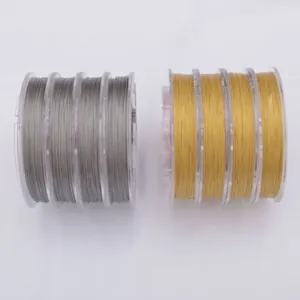 Filo per perline fai-da-te in oro e argento su rocchetti in plastica trasparente