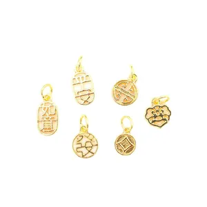 Set mit sechs 14k vergoldeten Anhängern mit traditionellen Symbolen für DIY-Schmuck