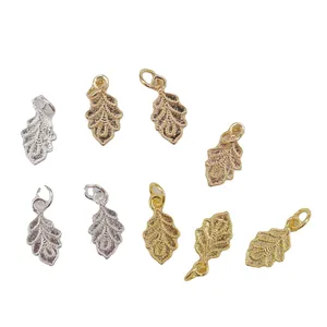 Pendentifs feuilles en or 14 carats avec texture nervurée pour bijoux artisanaux