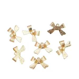 Set de colgantes de lazo mate bañados en oro de 14K para joyería DIY y pendientes a mano