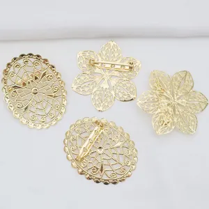 Support de broche filigrane plaqué or 14 carats avec fleur évidée pour création DIY
