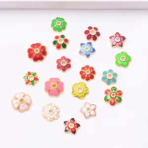 Bunte Emaille-Blumen-Perlenkappen in Goldoptik für DIY-Schmuckherstellung