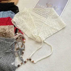 Foulard Triangle au Crochet Ajouré pour Femme Bandana Tricoté Style Bohème avec Perles en Bois Accessoire Ceinture Floral Maille