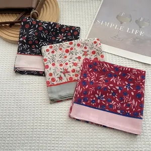 Lot de foulards carrés en coton mélangé pour femme avec motifs de fruits et bordures