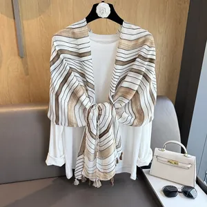 Women Vintage Striped Geometric Shawl Scarf Lightweight Tassel Sun Protection Wrap Shawl For Travel Vacation Fashion Accessory