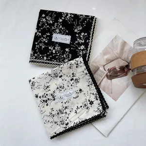 Damen Baumwolle Quadratisches Tuch Mit Blumenmuster Und Spitzenbesatz Retro Pastoral Halsbandana Stirnband Haarschmuck