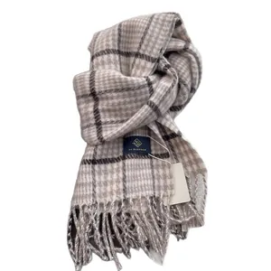 Checkered wool blend scarf in beige and grey with tassels and brand label