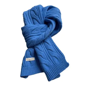 Écharpe bleue en tricot torsadé 100% pure laine avec bords côtelés pour l'hiver