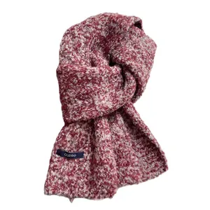 Sciarpa invernale in lana mista a maglia bouclé rosso bianco con etichetta logo