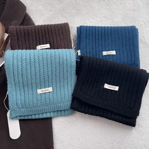 Sciarpe classiche in pura lana 100% a maglia a coste per calore e stile invernale