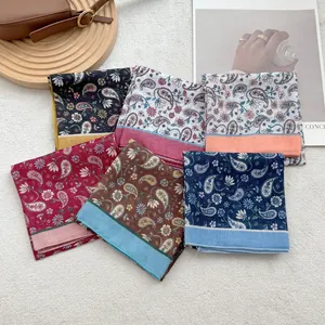 Foulard Quadrato Vintage con Stampa Paisley e Floreale per Donna Misto Cotone Texture Satinata Foulard da Collo Moda Decorativo per Borse e Capelli