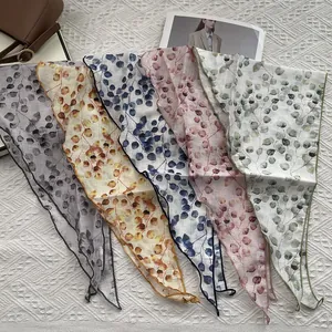 Women 100% Linen Triangle Scarf Fresh Eucalyptus Leaf Print Lightweight Breathable Neck Scarf Summer Decorative Head Wrap