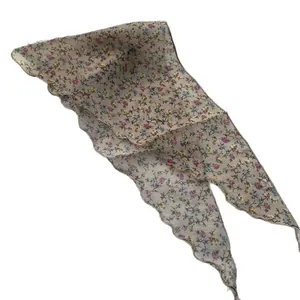 Foulard en coton lin à fleurs roses et jaunes avec des bords ondulés pour femmes