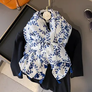 Chinese Style Blue And White Floral Scarf Women Retro Ink Painting Cotton Blend Shawl Wrap With Blue Tassels Accessories