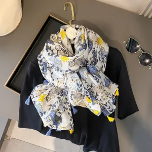 Écharpe bohème en coton et lin avec imprimé chouette et glands colorés pour l'été