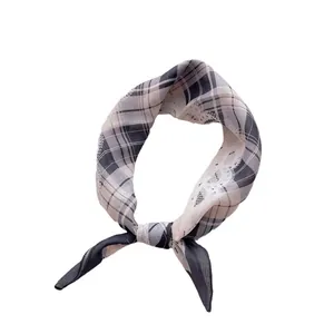 Foulard respirant en coton et lin avec imprimé carreaux et dentelle pour femmes