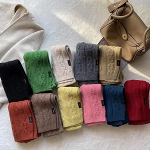 Chic multi-color 100% pure wool knitted scarves with pig nose jacquard chain pattern