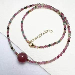 Collar de turmalina natural y cuarzo fresa con cierre dorado ajustable y cadena extendida